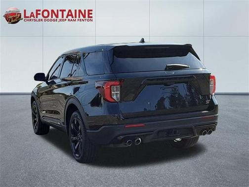 2022 Ford Explorer ST