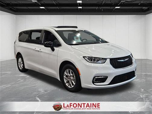 2025 Chrysler Pacifica L