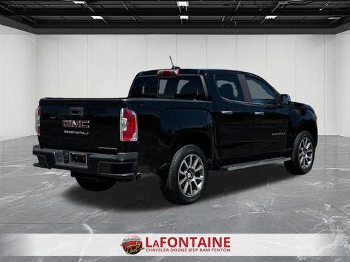 Onyx Black 2022 GMC Canyon Denali
