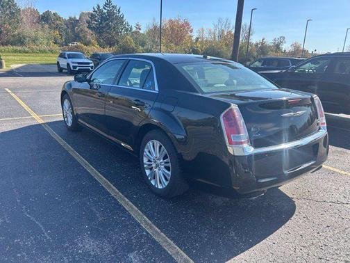 Gloss Black 2014 Chrysler 300 S