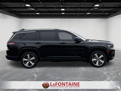 Diamond Black Crystal Pearlcoat 2021 Jeep Grand Cherokee L Limited