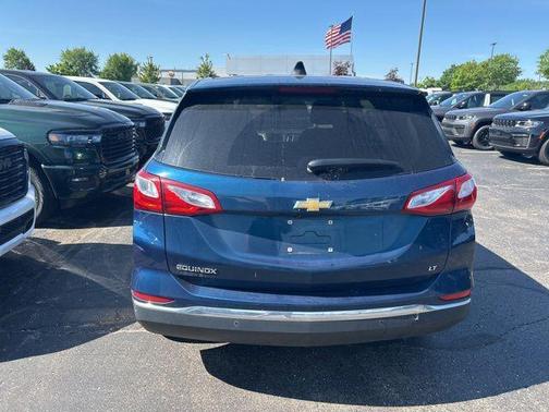 Pacific Blue Metallic 2019 Chevrolet Equinox 1LT