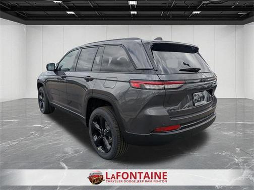 2025 Jeep Grand Cherokee Altitude