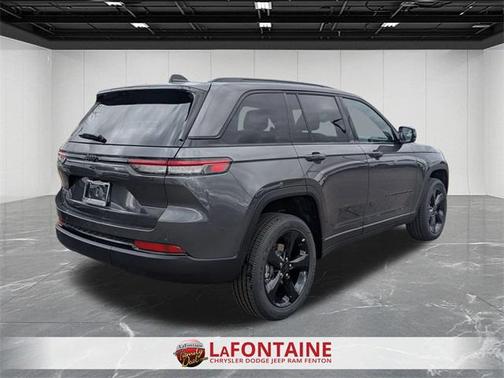 2025 Jeep Grand Cherokee Altitude