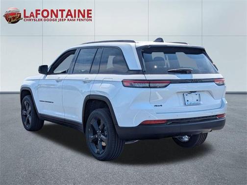 2025 Jeep Grand Cherokee Altitude