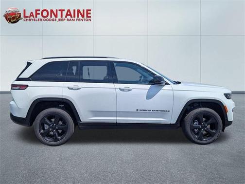 2025 Jeep Grand Cherokee Altitude