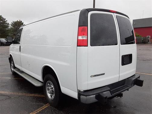 2021 Chevrolet Express 2500 RWD 2500 Regular Wheelbase WT
