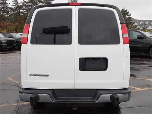 2021 Chevrolet Express 2500 RWD 2500 Regular Wheelbase WT