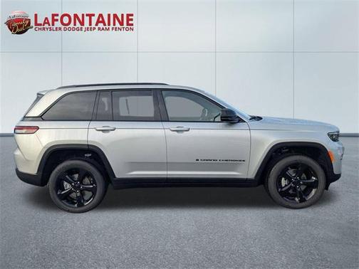 2025 Jeep Grand Cherokee Altitude