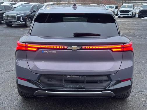 2024 Chevrolet Equinox EV 2LT