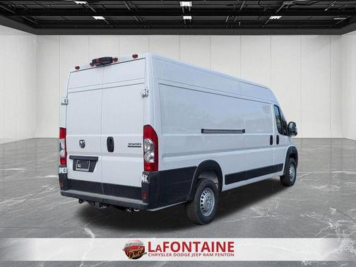 Bright White Clearcoat 2026 RAM ProMaster 3500 High Roof