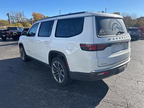 2022 Jeep Wagoneer Series III 4x4