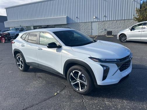 2025 Chevrolet Trax FWD 1RS