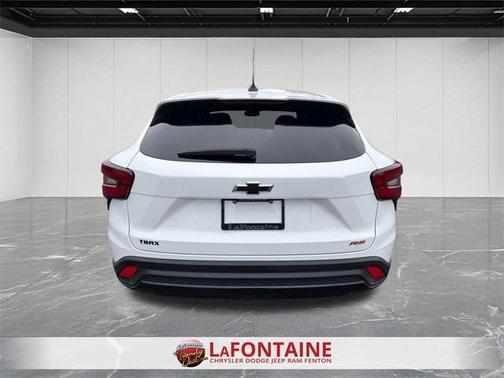 2025 Chevrolet Trax FWD 1RS