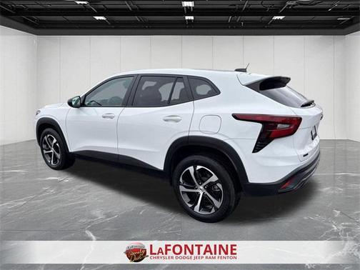 2025 Chevrolet Trax FWD 1RS