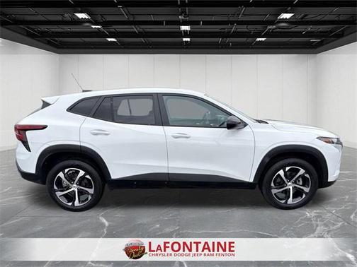 2025 Chevrolet Trax FWD 1RS