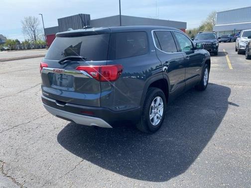 2019 GMC Acadia SLE-1