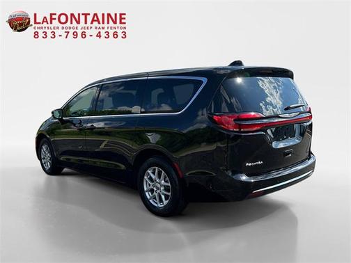 2025 Chrysler Pacifica L