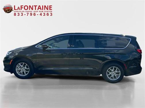 2025 Chrysler Pacifica L