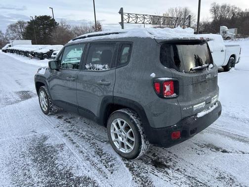 2022 Jeep Renegade Latitude