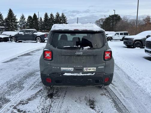 2022 Jeep Renegade Latitude