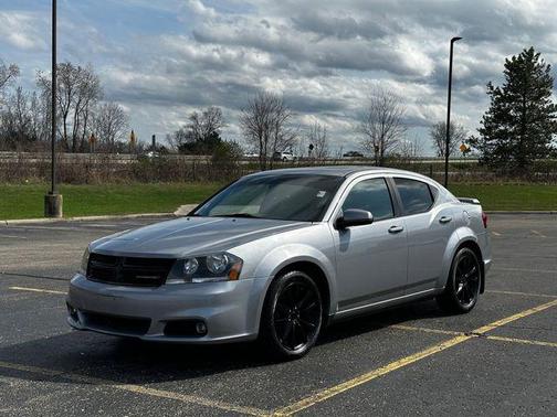 Billet Silver Metallic Clearcoat 2014 Dodge Avenger SXT