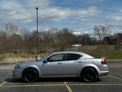 Billet Silver Metallic Clearcoat 2014 Dodge Avenger SXT
