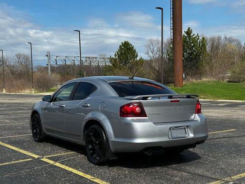 Billet Silver Metallic Clearcoat 2014 Dodge Avenger SXT