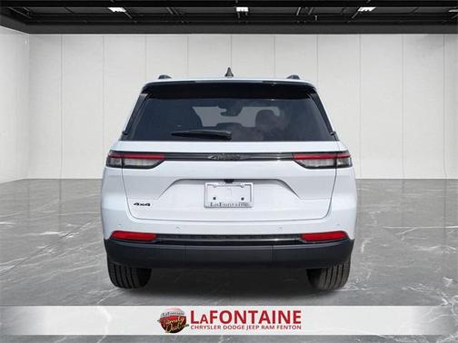 2025 Jeep Grand Cherokee Altitude