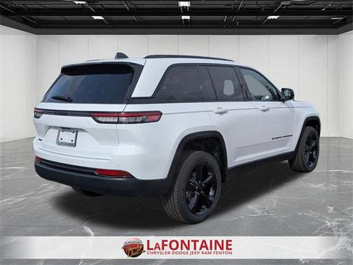 2025 Jeep Grand Cherokee Altitude