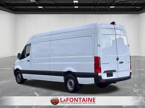 Arctic White 2025 Mercedes-Benz Sprinter 2500 High Roof