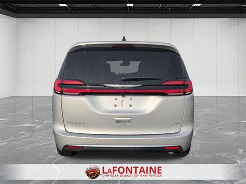 2026 Chrysler Pacifica L