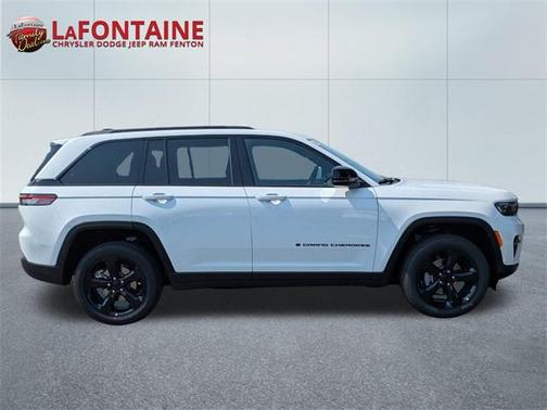 2025 Jeep Grand Cherokee Altitude