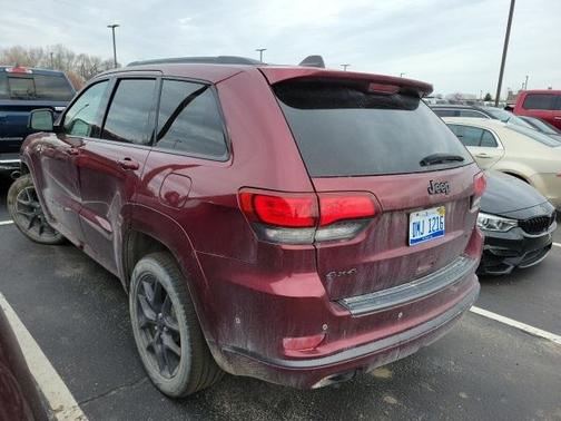 Photo 3 of 6 of 2019 Jeep Grand Cherokee Limited