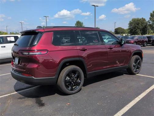 2025 Jeep Grand Cherokee L Altitude