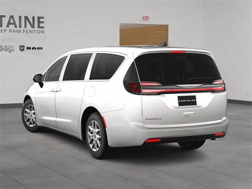 2025 Chrysler Pacifica L
