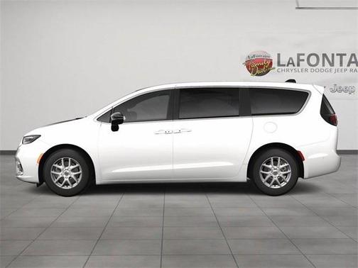 2025 Chrysler Pacifica L