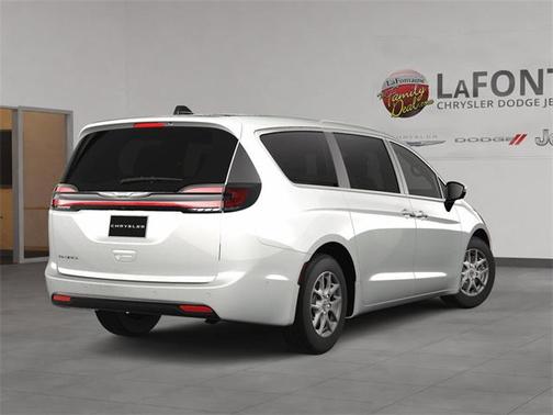 2025 Chrysler Pacifica L