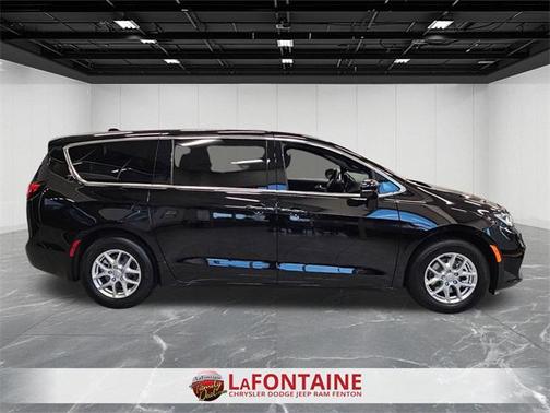 2026 Chrysler Pacifica L