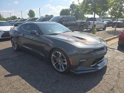 Nightfall Gray Metallic 2017 Chevrolet Camaro 2SS