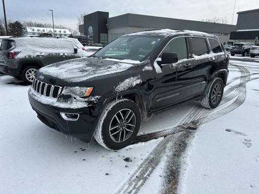 2019 Jeep Grand Cherokee Laredo