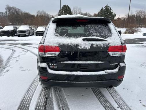 2019 Jeep Grand Cherokee Laredo