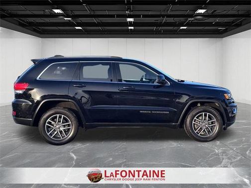2019 Jeep Grand Cherokee Laredo