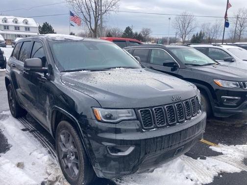 Photo 1 of 7 of 2021 Jeep Grand Cherokee Limited