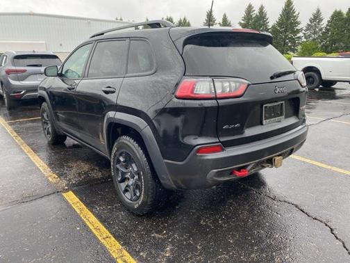 2022 Jeep Cherokee Trailhawk