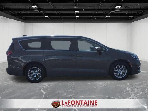 Gray Clearcoat 2023 Chrysler Pacifica Touring L