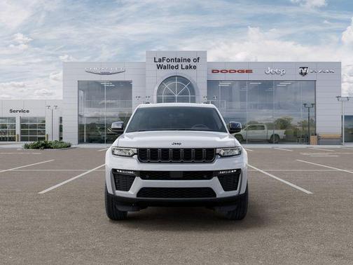 Bright White Clearcoat 2026 Jeep Grand Cherokee 85th Anniversay Edition 4x4