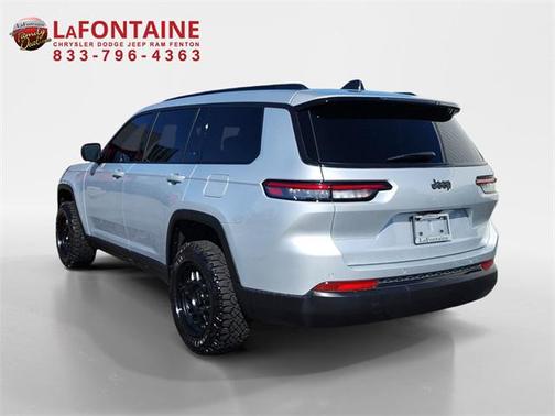 2024 Jeep Grand Cherokee L Laredo