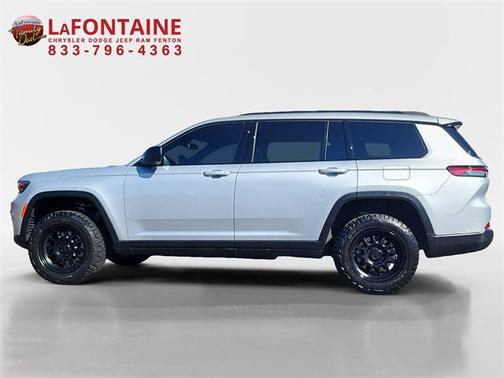 2024 Jeep Grand Cherokee L Laredo