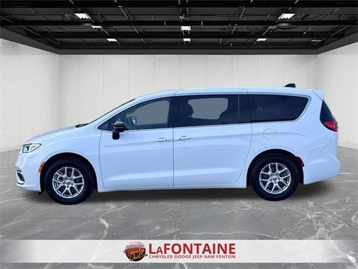 2025 Chrysler Pacifica L